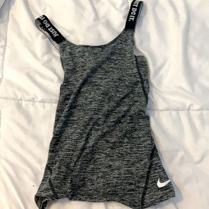 Nike cross back tank